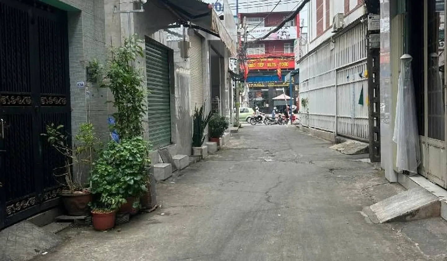 Nhà riêng 3 tầng hẻm xe hơi Tân Sơn Nhì, diện tích 36m2 giá 5.5 tỷ... Bán nhà riêng tại Tân Sơn Nhì, Hồ Chí Minh 01