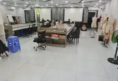Nhà mặt phố đẳng cấp tại Tân Phú, 5 tầng kiến trúc hiện đại với thang máy tiện nghi... Bán nhà mặt phố tại Tây Thạnh, Hồ Chí Minh 01