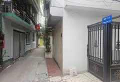 Bán nhà riêng 5 tầng diện tích 31m² hướng Đông Nam tại Ngọc Thụy... Bán nhà riêng tại Bồ Đề, Hà Nội 01