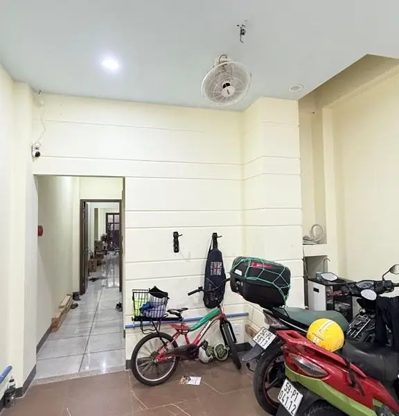 Bán nhà mặt phố 5 tầng, diện tích 96m² tại Tân Bình... Bán nhà mặt phố tại Tân Sơn Nhất, Hồ Chí Minh 01