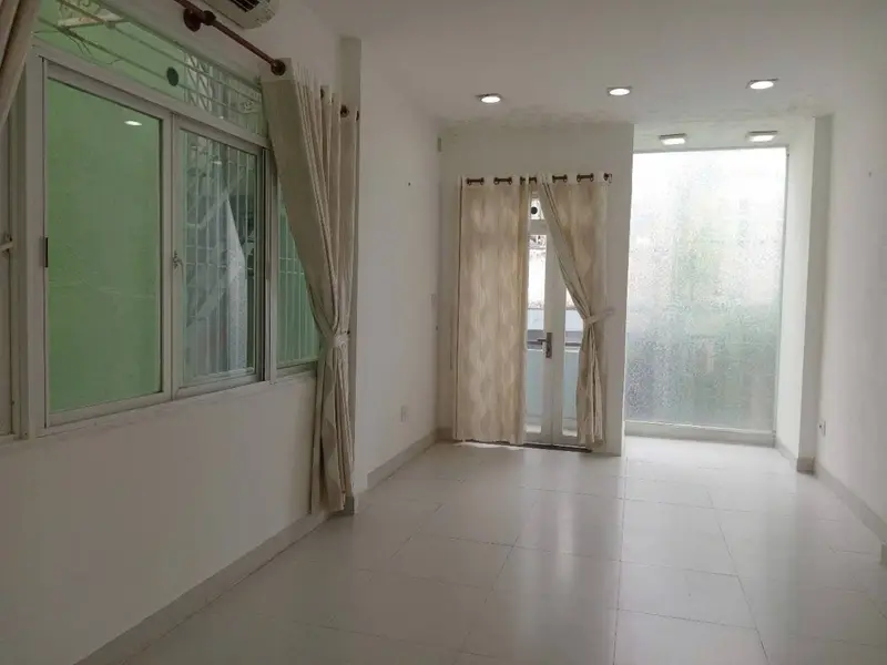 Nhà riêng 5 tầng 39m2 tại Phường Hòa Hưng, quận 10, Hồ Chí Minh... Bán nhà riêng tại Hòa Hưng, Hồ Chí Minh 01