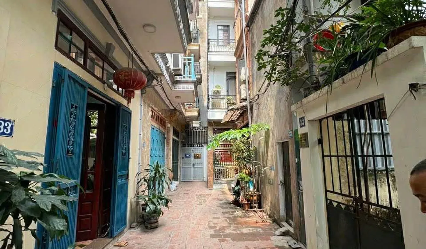 Nhà đất vàng Cầu Giấy hấp dẫn cho dân đầu tư... Bán nhà riêng tại Cầu Giấy, Hà Nội 01