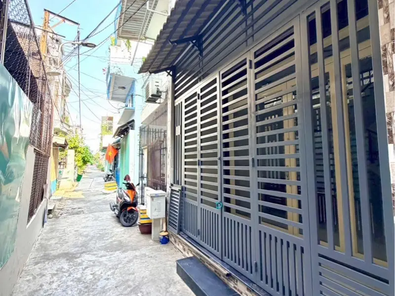 Nhà riêng 2 tầng diện tích 44m² tại Văn Cao, Tân Phú với giá hấp dẫn... Bán nhà riêng tại Phú Thạnh, Hồ Chí Minh 01