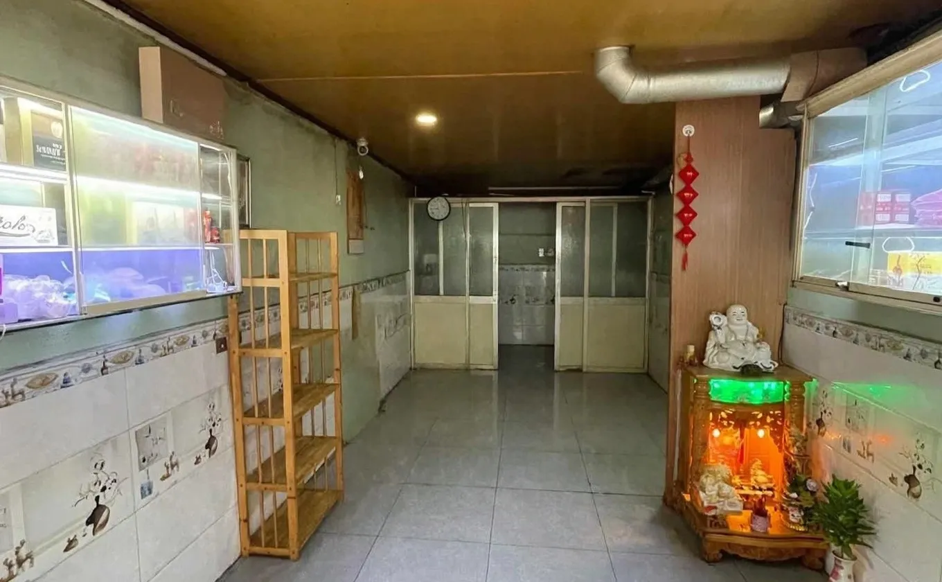 Mặt tiền kinh doanh Đoàn Văn Bơ - 2 Tầng - 32m² - Nhỉnh 4 tỷ - Sổ vuông đẹp... Bán nhà mặt phố tại Xóm Chiếu, Hồ Chí Minh 01