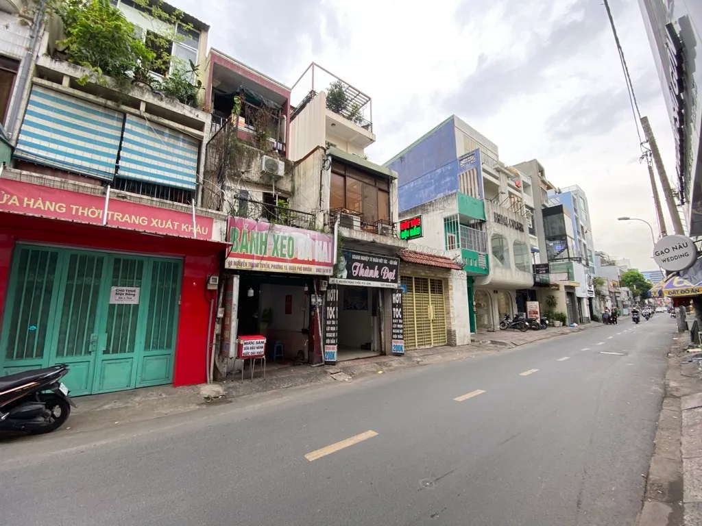 ☘️ MẶT TIỀN NGUYỄN TRỌNG TUYỂN – VỊ TRÍ ĐẮC ĐỊA – 64M² – TRUNG TÂM PHÚ NHUẬN... Bán nhà mặt phố tại Cầu Kiệu, Hồ Chí Minh 01