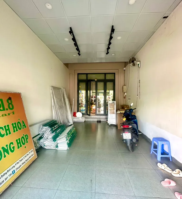 Tòa nhà 5 tầng thang máy Tân Phú, dòng tiền 45 triệu/tháng!... Bán nhà mặt phố tại Phú Thạnh, Hồ Chí Minh 01