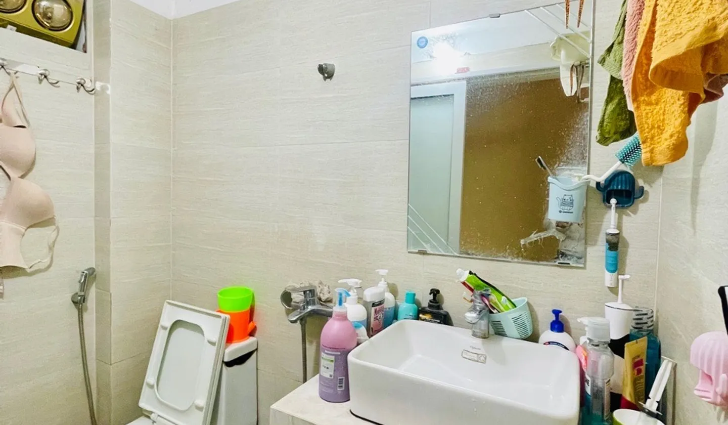 Bán nhà Văn Quán, Hà Đông ô tô tránh đỗ ngày đêm, gần phố, 41m2, 4 tầng, loanh quanh 9x tỷ... Bán nhà riêng tại Hà Đông, Hà Nội 01
