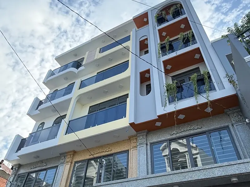 Nhà 5 tầng thiết kế hiện đại, xe hơi đậu trong nhà quận Bình Tân... Bán nhà riêng tại Bình Trị Đông, Hồ Chí Minh 01