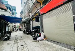 Bán nhà KIM GIANG 50m NGÕ TO Ô TÔ VÀO NHÀ KINH DOANH TỐT sổ đỏ Gần Chợ Công Viên Trường ĐH 16.8 tỷ... Bán nhà riêng tại Định Công, Hà Nội 02