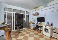 Chỉ 2 tỷ mà có sẵn nhà mặt ngõ kinh doanh sầm uất, lại ở có sổ cố định... Bán căn hộ chung cư tại Từ Liêm, Hà Nội 06