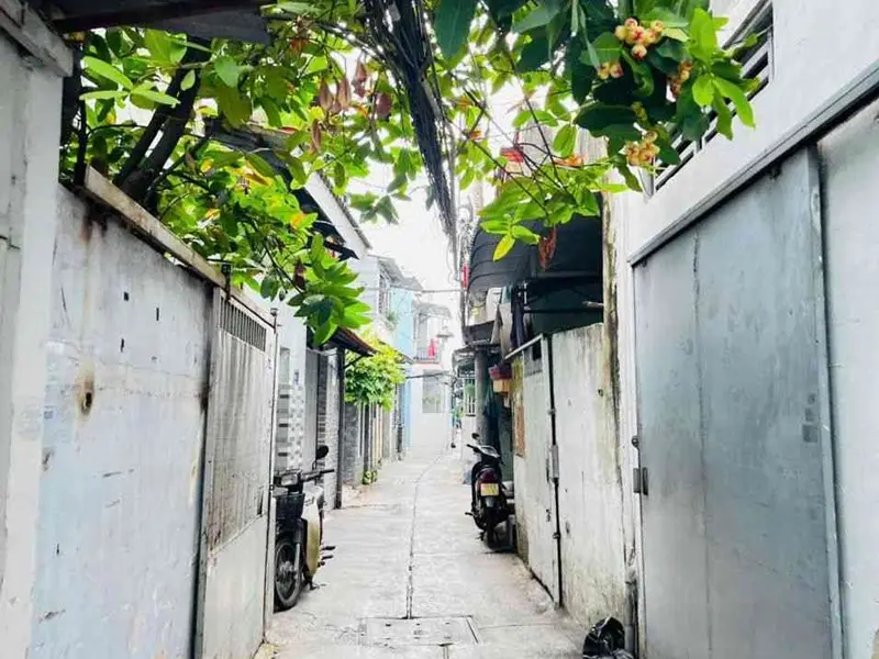 Cơ hội sở hữu nhà 2 tầng mặt tiền rộng Quận 8 giá tốt ngay hôm nay... Bán nhà riêng tại Bình Đông, Hồ Chí Minh 01