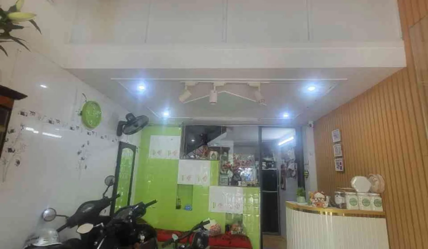 SIÊU MẶT TIỀN KINH DOANH CỰC HIẾM HOÀNG SA - VỈA HÈ 5M RỘNG - 4 TẦNG BTCT - 29M2, 4PN FULL NỘI THẤ... Bán nhà mặt phố tại Tân Sơn Nhất, Hồ Chí Minh 01