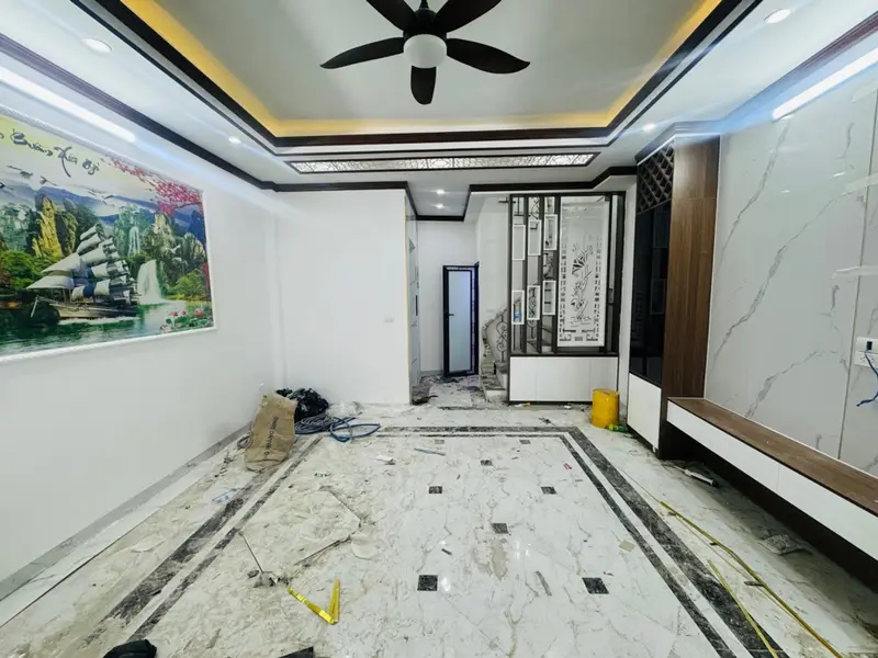 Bán nhà riêng 5 tầng có thang máy tại phường Tây Hồ, Hà Nội, diện tích 35 m² chưa đến 10 tỷ... Bán nhà riêng tại Tây Hồ, Hà Nội 01