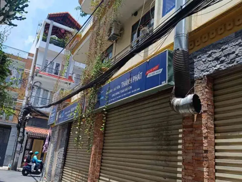 Nhà mặt phố lô góc 2 mặt thoáng, thu nhập 30 triệu/tháng... Bán nhà mặt phố tại Tân Sơn Nhất, Hồ Chí Minh 01