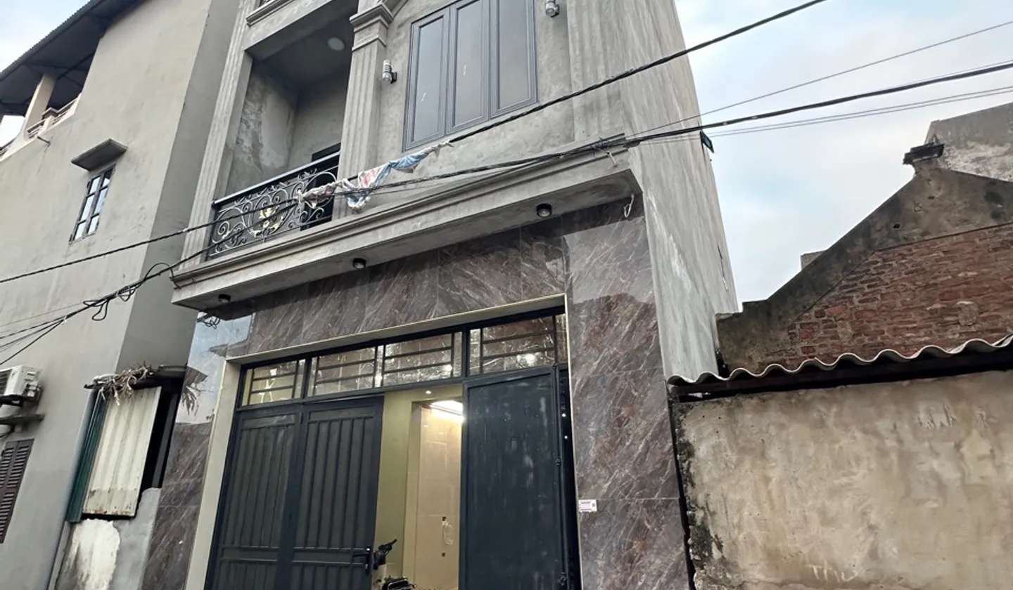Bán nhà riêng 3 tầng tại khu vực gần hồ điều hòa, hướng Nam, mặt tiền 5.3m... Bán nhà riêng tại Thư Lâm, Hà Nội 01
