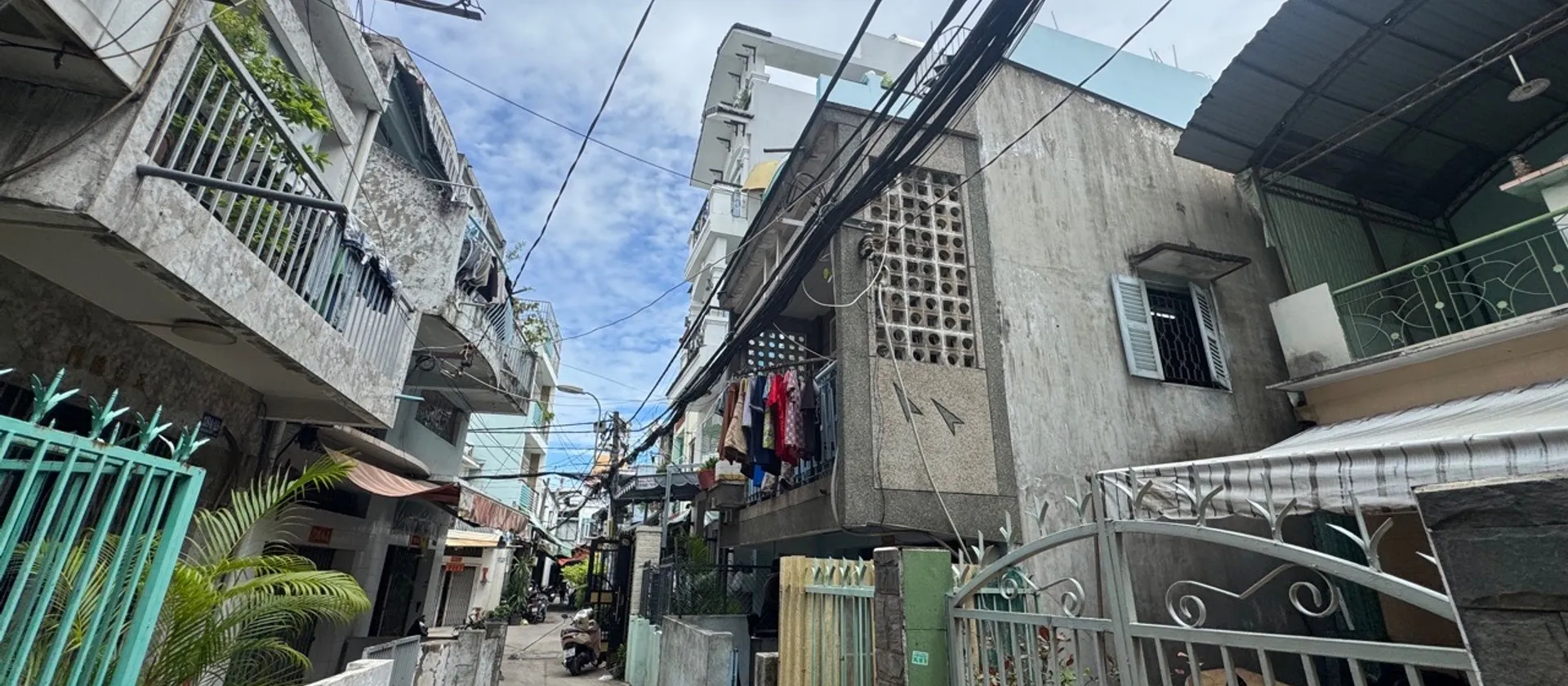 Bán nhà riêng 2 tầng 140m2 ngang 8m Quận 6 giá 13,5 tỷ... Bán nhà riêng tại Bình Tiên, Hồ Chí Minh 01
