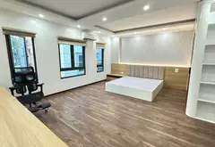 Nhà 7 tầng thang máy, 47.7m2, ô tô vào nhà, chủ đang thở oxy giảm 500tr, giá chào hấp dẫn... Bán nhà riêng tại Khương Đình, Hà Nội 08