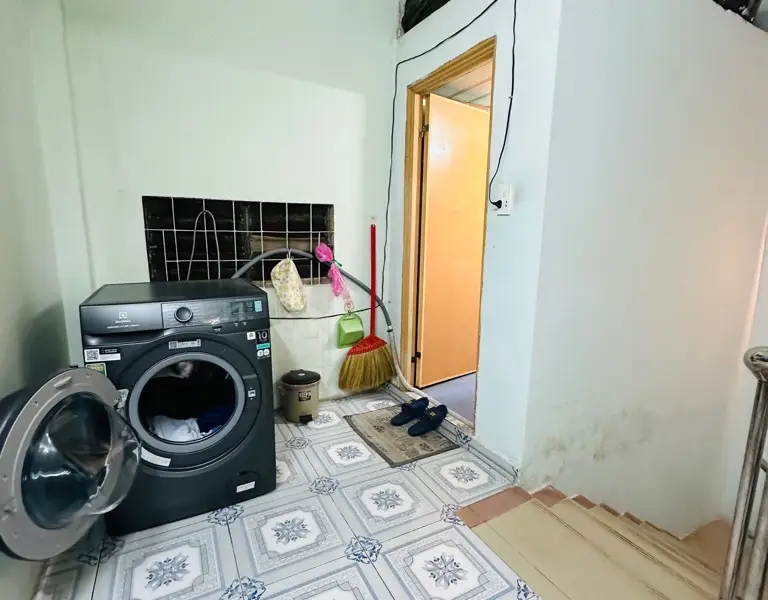 Nhà 3 Tầng Tiện Nghi, An Ninh Ở Quận Tân Bình... Bán owner_side tại Tân Hòa, Hồ Chí Minh 01