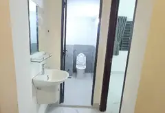 Nhà đẹp 5 tầng, 6 phòng ngủ gần quận 1... Bán nhà riêng tại Chánh Hưng, Hồ Chí Minh 02
