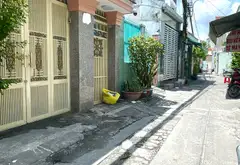 Ngay chợ Tân Hương /TÂN PHÚ - 72m2 - 2 tầng - 3PN - nhà có sân rộng đậu oto - DT 4x18 vuông vức đẹp... Bán nhà riêng tại Tân Sơn Nhì, Hồ Chí Minh 01