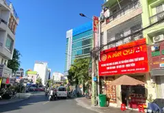 Bán nhà mặt phố Lê Quý Đôn, Phú Nhuận, nhà 3 tầng rưỡi, mặt tiền 4.6m... Bán nhà mặt phố tại Phú Nhuận, Hồ Chí Minh 01