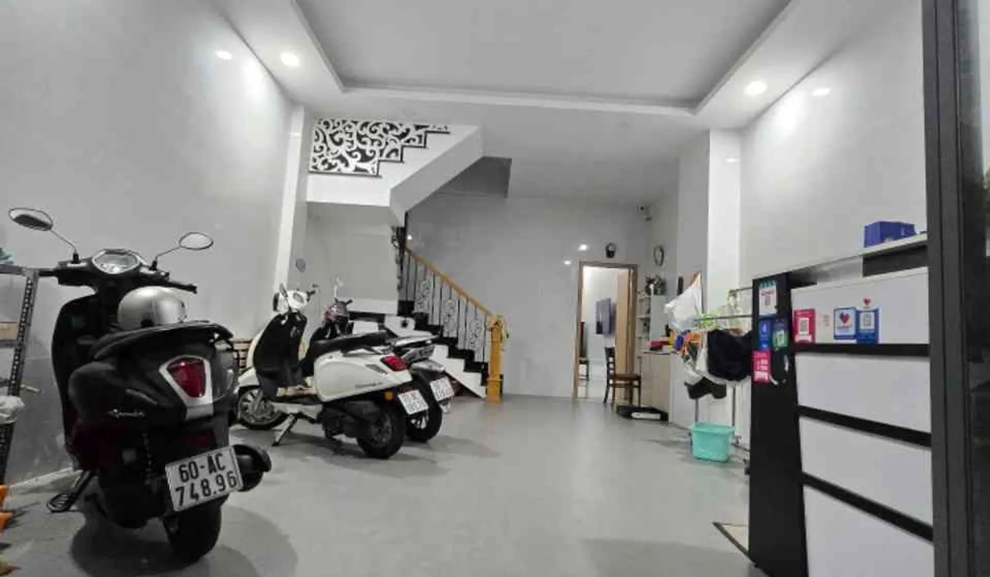 NHÀ 4 TẦNG SỔ HOÀN CÔNG CHUẨN - LINH XUÂN TĐ- Đường rộng 10m - 90m2(5x18)- 8.6 tỷ TL- GẦN PHẠM VĂN... Bán nhà mặt phố tại Linh Xuân, Hồ Chí Minh 01