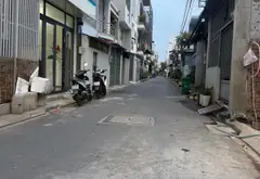 Nhà đẹp 2 tầng thiết kế kiên cố tại khu vực Thoại Ngọc Hầu... Bán nhà riêng tại Phú Thạnh, Hồ Chí Minh 02