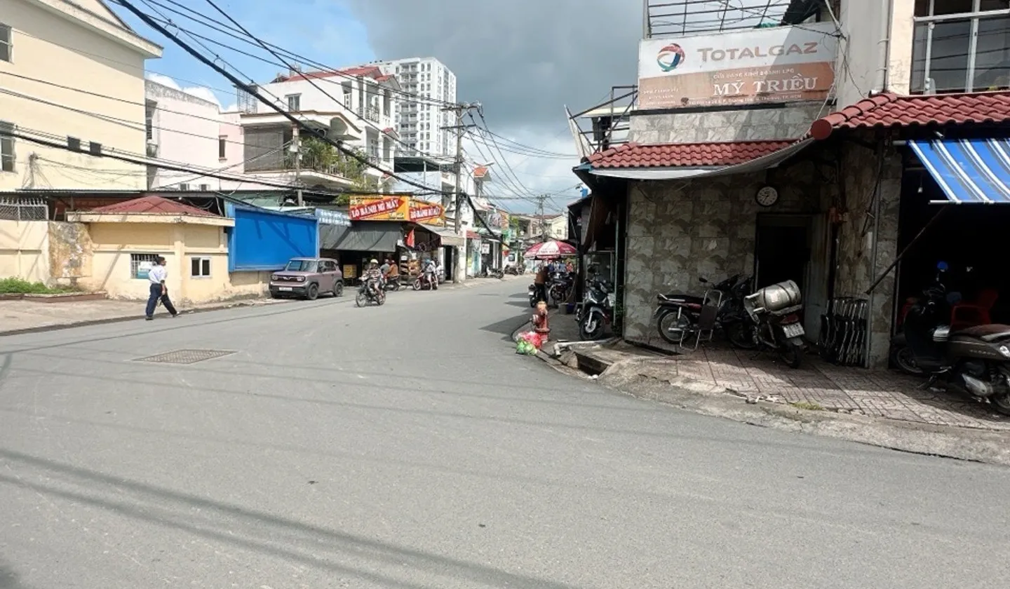 Nhà riêng 2 tầng, 2 phòng ngủ, giá 3.6 tỷ tại Thủ Đức... Bán nhà riêng tại Thủ Đức, Hồ Chí Minh 01