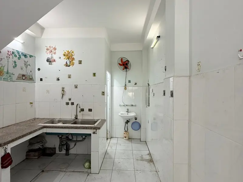 Bán nhà 5 tầng hẻm Lạc Long Quân, 29m², giá 6.35 tỷ... Bán nhà riêng tại Bảy Hiền, Hồ Chí Minh 01