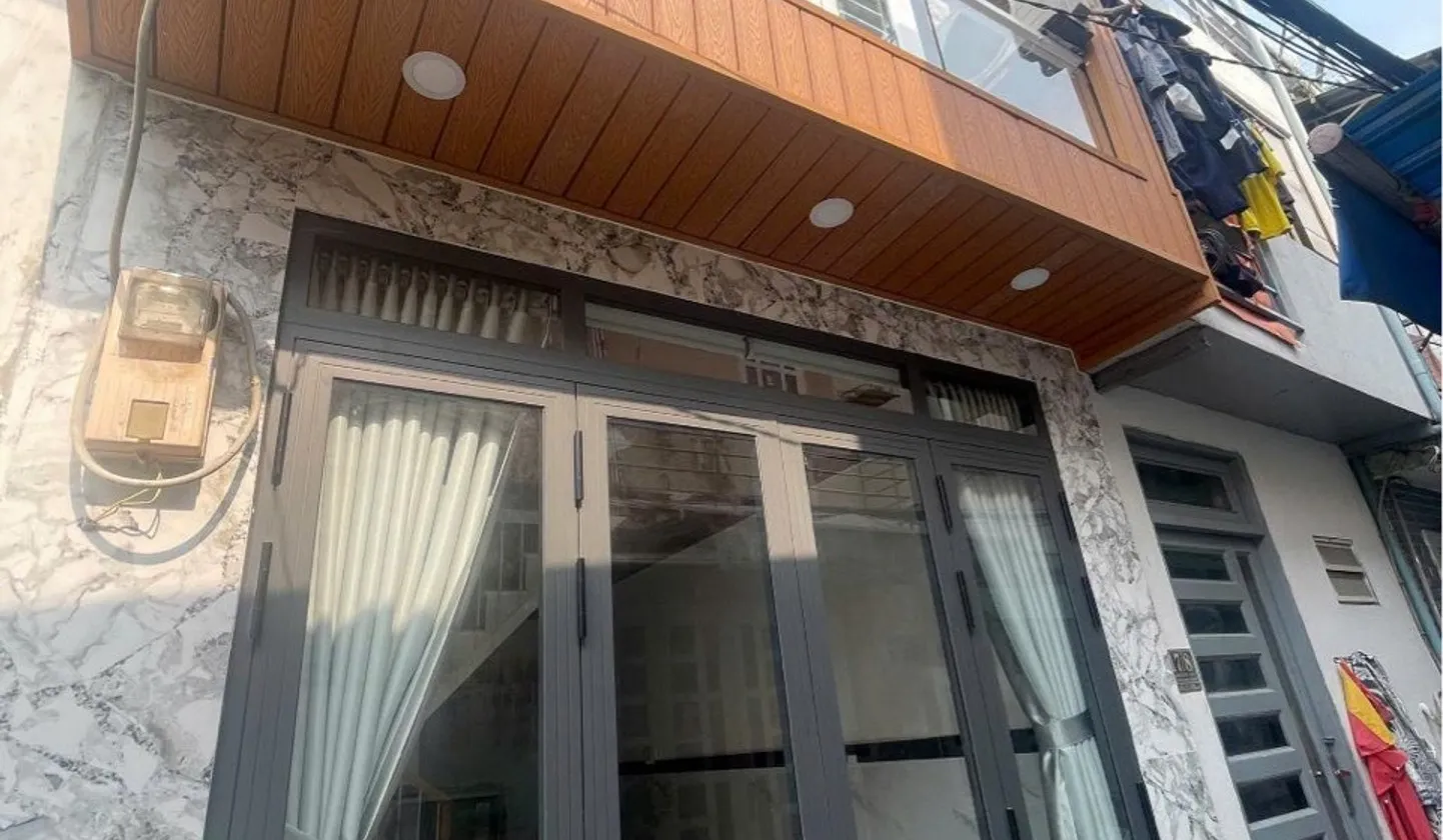 Bán nhà riêng 2 tầng tại quận gần Gigamall, diện tích 23m2, pháp lý rõ ràng... Bán nhà riêng tại Hiệp Bình, Hồ Chí Minh 01