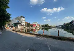 LÔ ĐẤT ĐẸP BÁT KHỐI- SẴN DÒNG TIỀN HÀNG THÁNG – VIEW HỒ – VỈA HÈ – SÁT CHÂN CẦU 🏡... Bán đất tại Long Biên, Hà Nội 02