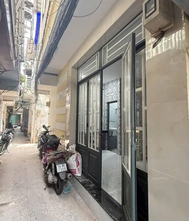 Bán nhà Trần Xuân Soạn quận 7. Cách Lotte 500m. Dưới 2tỉ... Bán nhà riêng tại Tân Hưng, Hồ Chí Minh 01