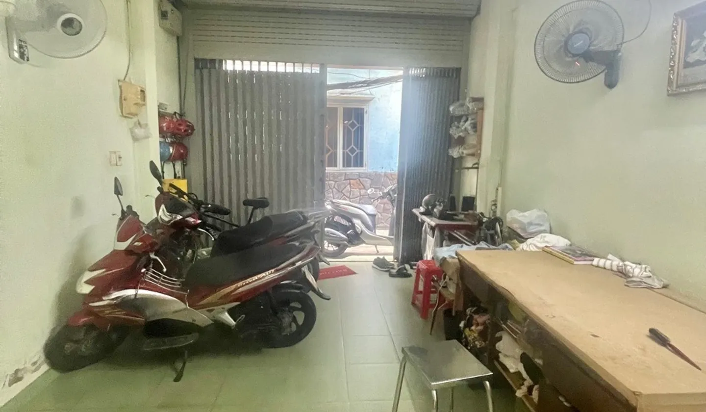 Nhà 5 tầng xinh xắn giữa lòng Quận 3, giá sốc giảm ngay 500 triệu... Bán nhà riêng tại Bàn Cờ, Hồ Chí Minh 01