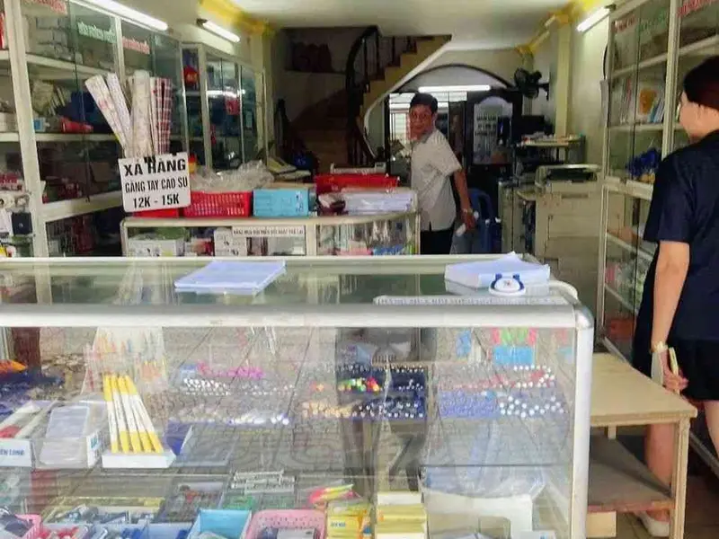 Nhà 2 mặt tiền trung tâm Quận 4, siêu tiềm năng đầu tư... Bán nhà mặt phố tại Khánh Hội, Hồ Chí Minh 01
