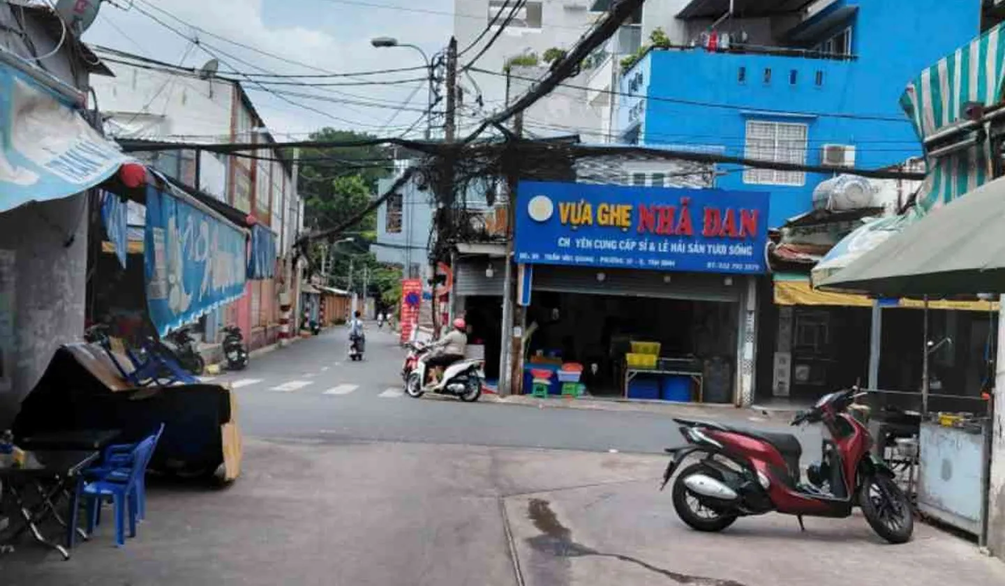 Đất Nền Sát Mặt Tiền Trần Văn Quang, ngang 5,2 m. Giá Rất Hời!... Bán đất tại Bảy Hiền, Hồ Chí Minh 01