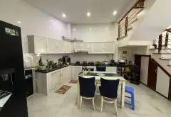 CHỈ HƠN 2 TỶ NHÀ 3 TẦNG MT 5M - GẦN BỆNH VIỆN PHỔI Ô TÔ ĐỖ CỬA!... Bán nhà riêng tại Hà Lầm, Quảng Ninh 06