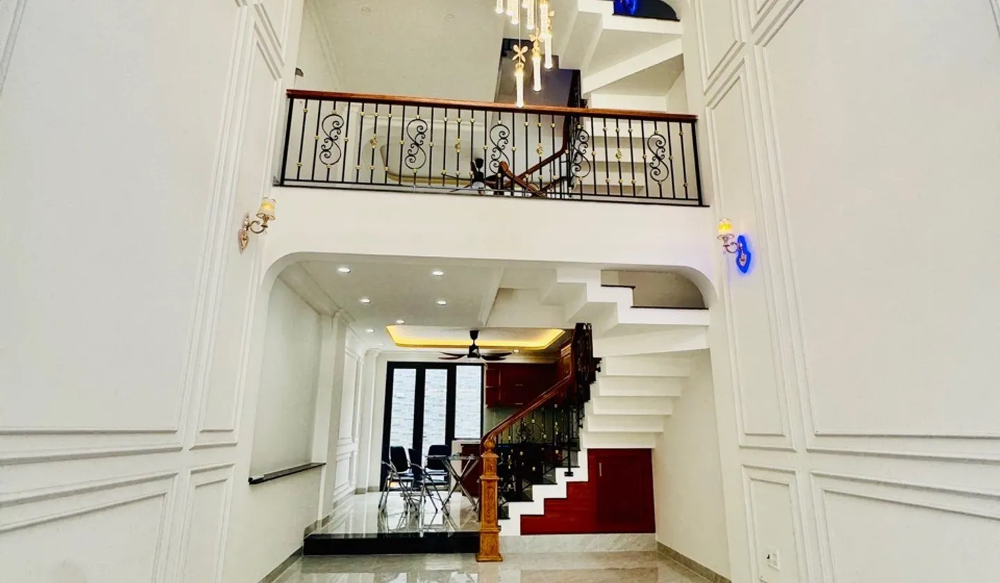 Bán nhà 4 tầng gác lửng, Hiệp Bình, oto đỗ trong nhà... Bán nhà riêng tại Hiệp Bình, Hồ Chí Minh 01