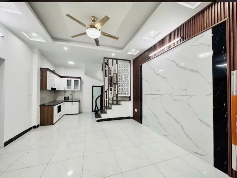 Nhà Góc 3 Thoáng, 3 PN Khép Kín Chỉ 6.85 Tỷ!... Bán nhà riêng tại Việt Hưng, Hà Nội 01