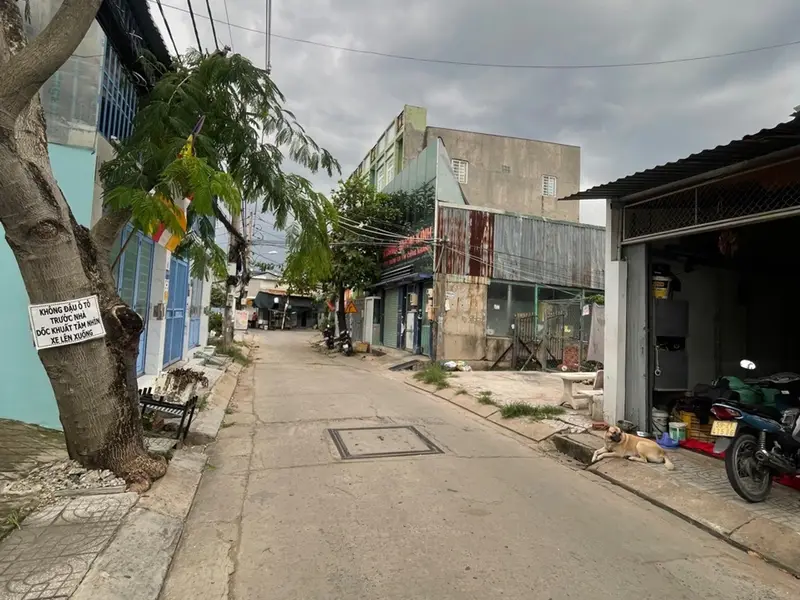 🏦 NHÀ HẺM Ô TÔ 1 SẸC – LÊ VĂN LƯƠNG, NHÀ BÈ
👉 CHỈ 7,2 TỶ
✅ Diện tích: 5m x 24m... Bán nhà riêng tại Nhà Bè, Hồ Chí Minh 01