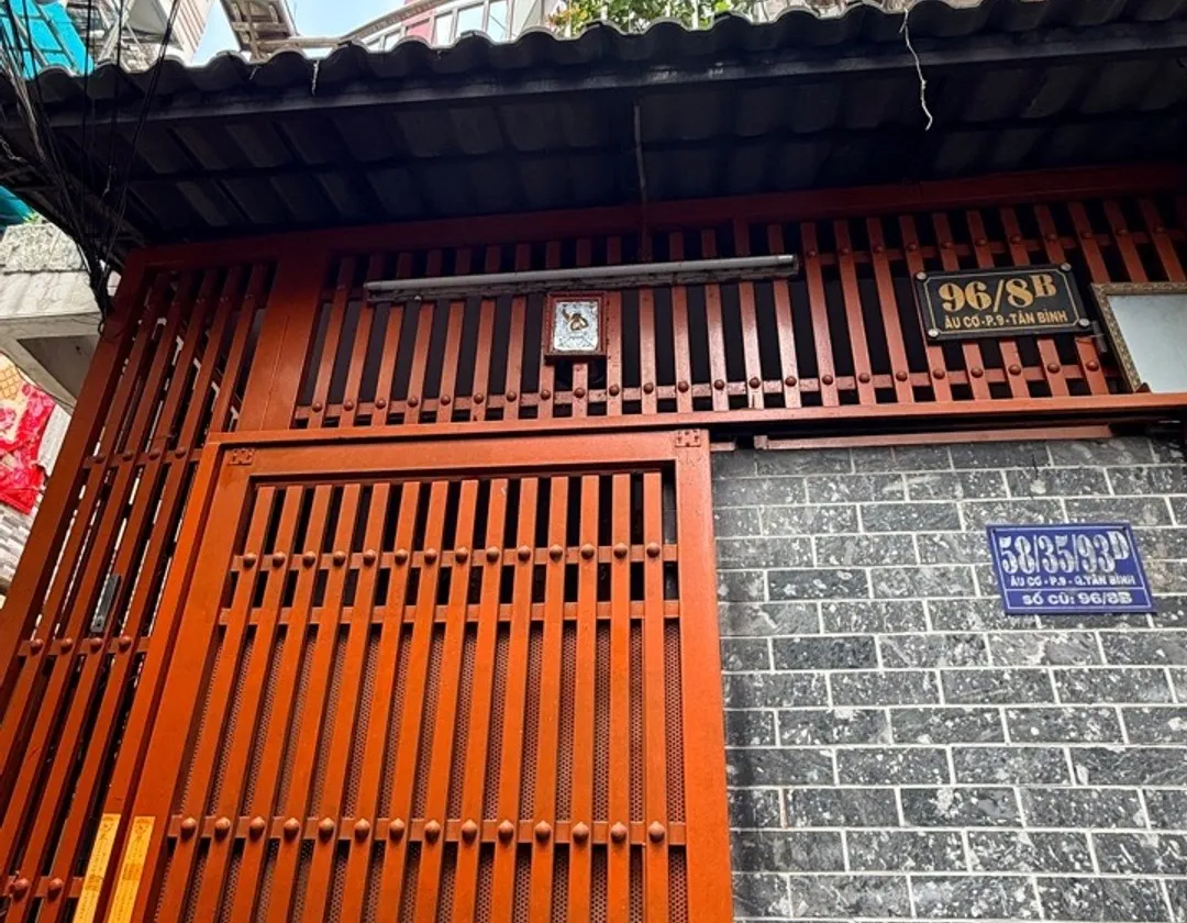Nhà góc 2 mặt thoáng, 6 phòng ngủ giữa Tân Hòa sầm uất... Bán nhà riêng tại Tân Hòa, Hồ Chí Minh 01