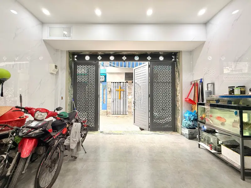 Nhà 4 Tầng Mặt Tiền rộng 5m - Giá Sốc Giảm 1.3 Tỷ... Bán nhà riêng tại Thông Tây Hội, Hồ Chí Minh 01
