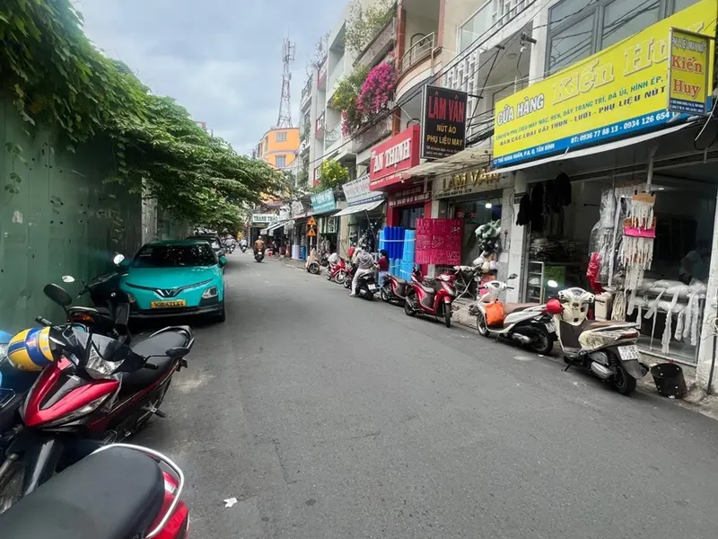 Nhà mặt phố tại Tân Bình - Dòng tiền cho thuê 50 triệu/tháng... Bán nhà mặt phố tại Tân Hòa, Hồ Chí Minh 01