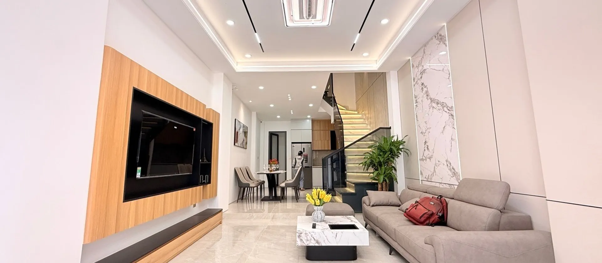 Nhà đẹp full nội thất, ô tô ra vào dễ dàng tại Lê Đức Thọ, Chỉ 7.99T... Bán nhà riêng tại An Hội Đông, Hồ Chí Minh 01
