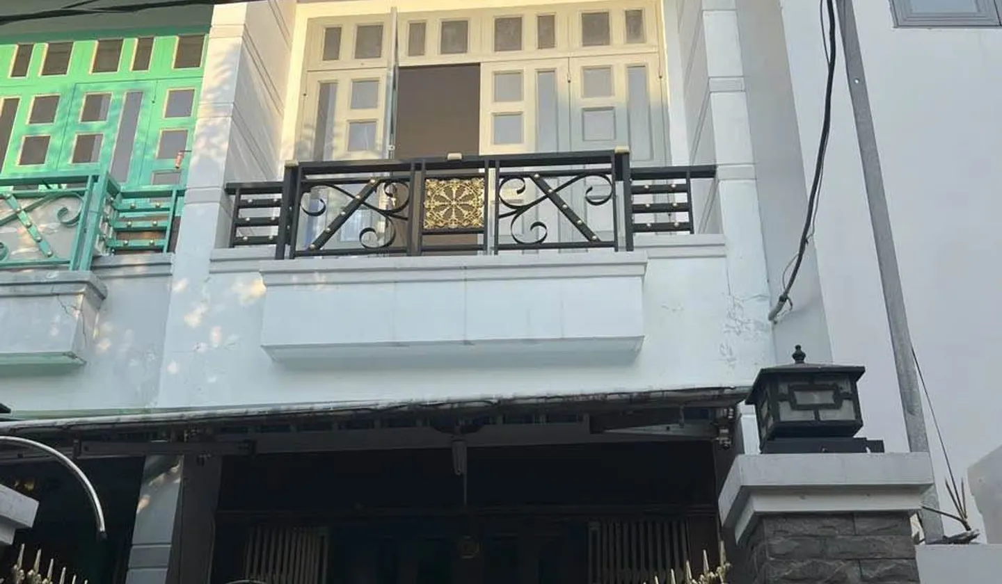 Nhà 3 tầng kiên cố 4 phòng ngủ tại Phường Phú Định, Quận 8... Bán nhà riêng tại Phú Định, Hồ Chí Minh 01