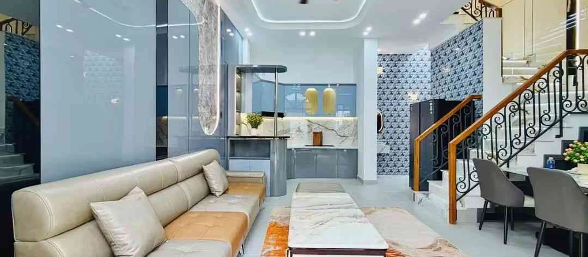 Nhà 4 tầng, hẻm xe hơi thông. DT: 6x11m.Nhà mới xây đẹp lung linh, full nội thất cao cấp. 7,9 Tỷ... Bán nhà riêng tại An Hội Tây, Hồ Chí Minh 01