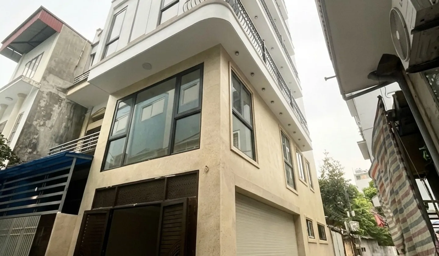 BÁN NHÀ NGUYỄN VĂN LINH 48M2- 7 TẦNG THANG MÁY - Ô TÔ TRÁNH - CẠNH TRƯỜNG CẤP 1- 13.8 Tỷ... Bán nhà riêng tại Phúc Lợi, Hà Nội 01