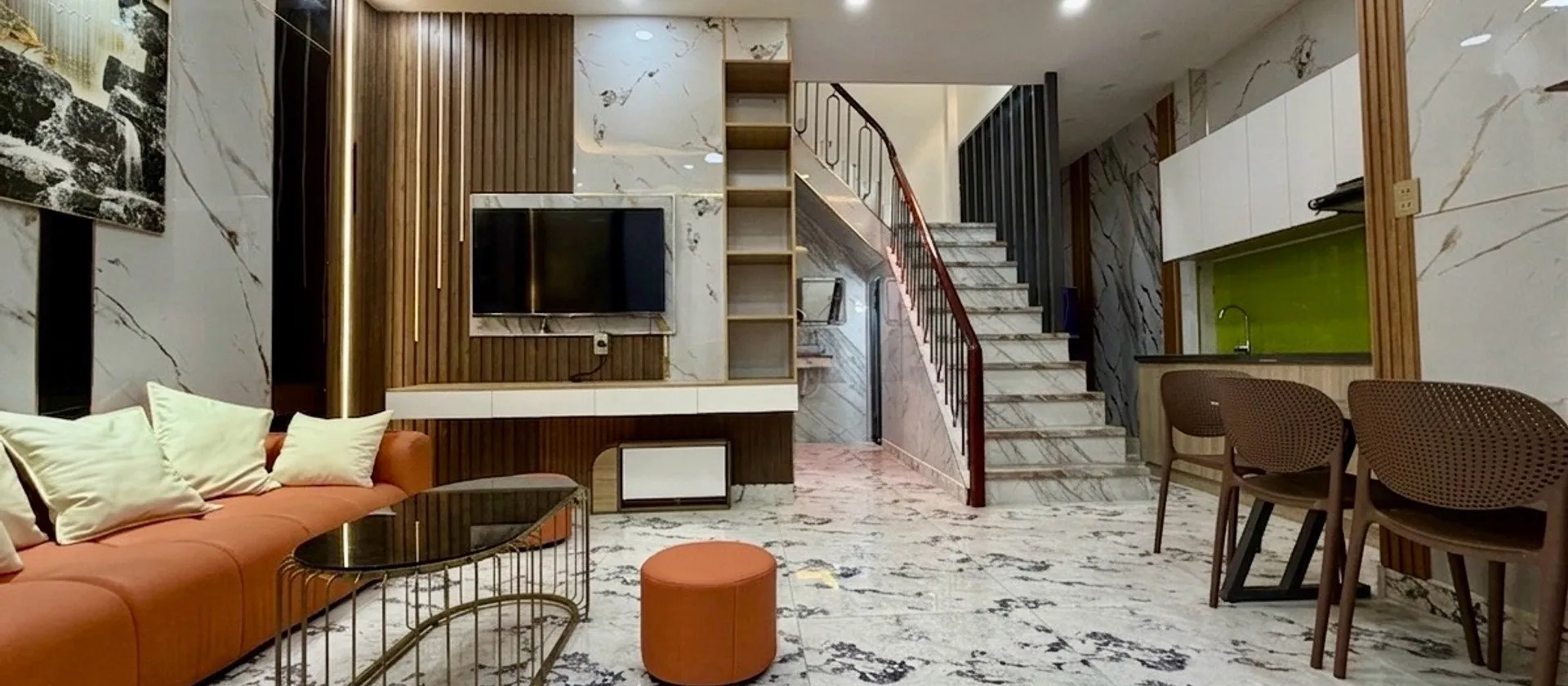 Nhà 2 Tầng Tặng Nội Thất Gần Mặt Tiền Âu Cơ, Quận Tân Bình... Bán nhà riêng tại Tân Hòa, Hồ Chí Minh 01
