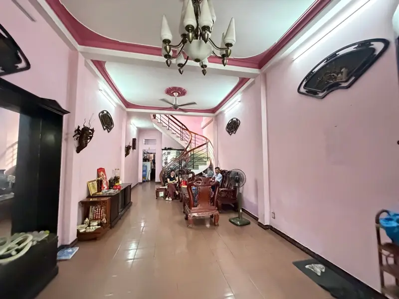🔥 MẶT TIỀN ĐƯỜNG QUÁN TRE
– NHÀ 3 TẦNG – VỊ TRÍ ĐẸP
🏡 DT 63,6m² (4,05m × 14,45m)... Bán nhà mặt phố tại Trung Mỹ Tây, Hồ Chí Minh 01