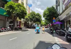 MẶT TIỀN KINH DOANH LÊ THỊ RIÊNG – PHƯỜNG BẾN THÀNH, QUẬN 1... Bán nhà mặt phố tại Bến Thành, Hồ Chí Minh 05