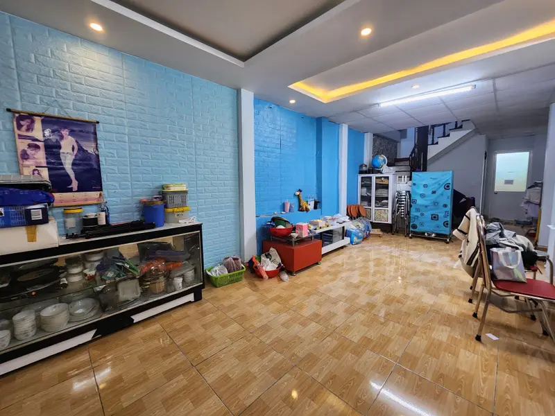 Bán nhà mặt phố 5 tầng, Nguyễn Thị Minh Khai, Hải Châu, Đà Nẵng, diện tích 74m²... Bán nhà mặt phố tại Hải Châu, Đà Nẵng 01